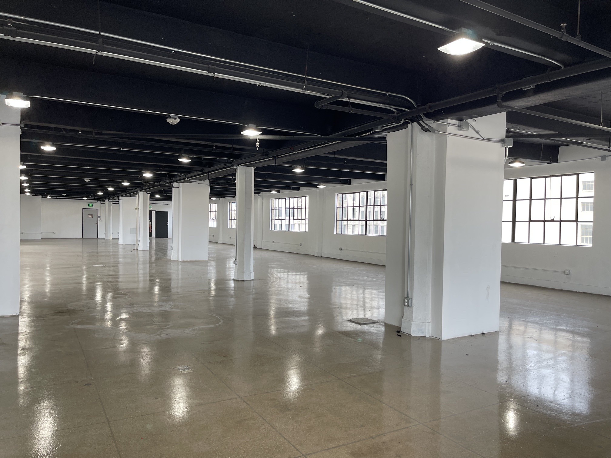 726-728 S Hill St, Los Angeles, CA for Rent