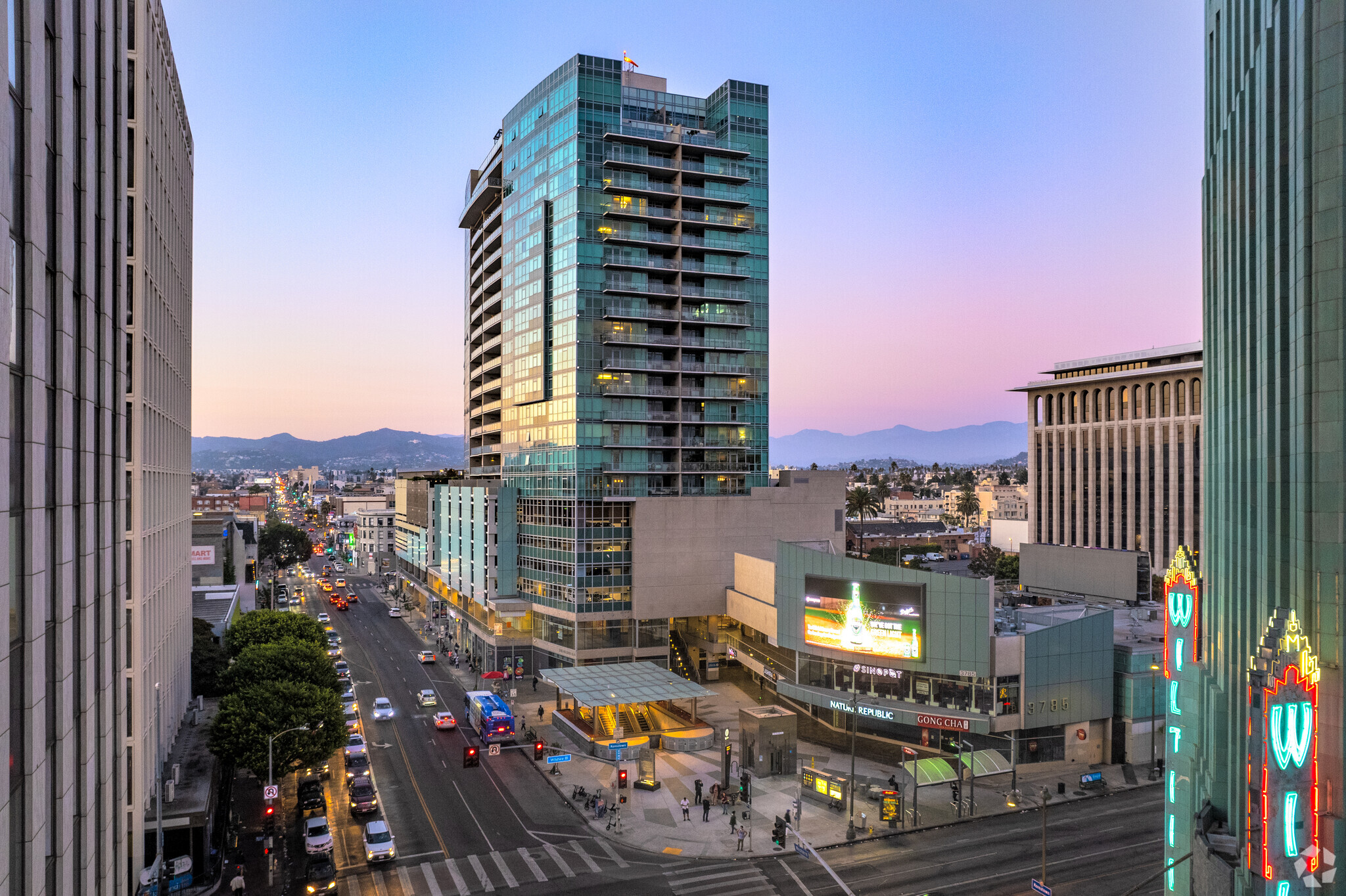 3785 Wilshire Blvd, Los Angeles, CA for Sale