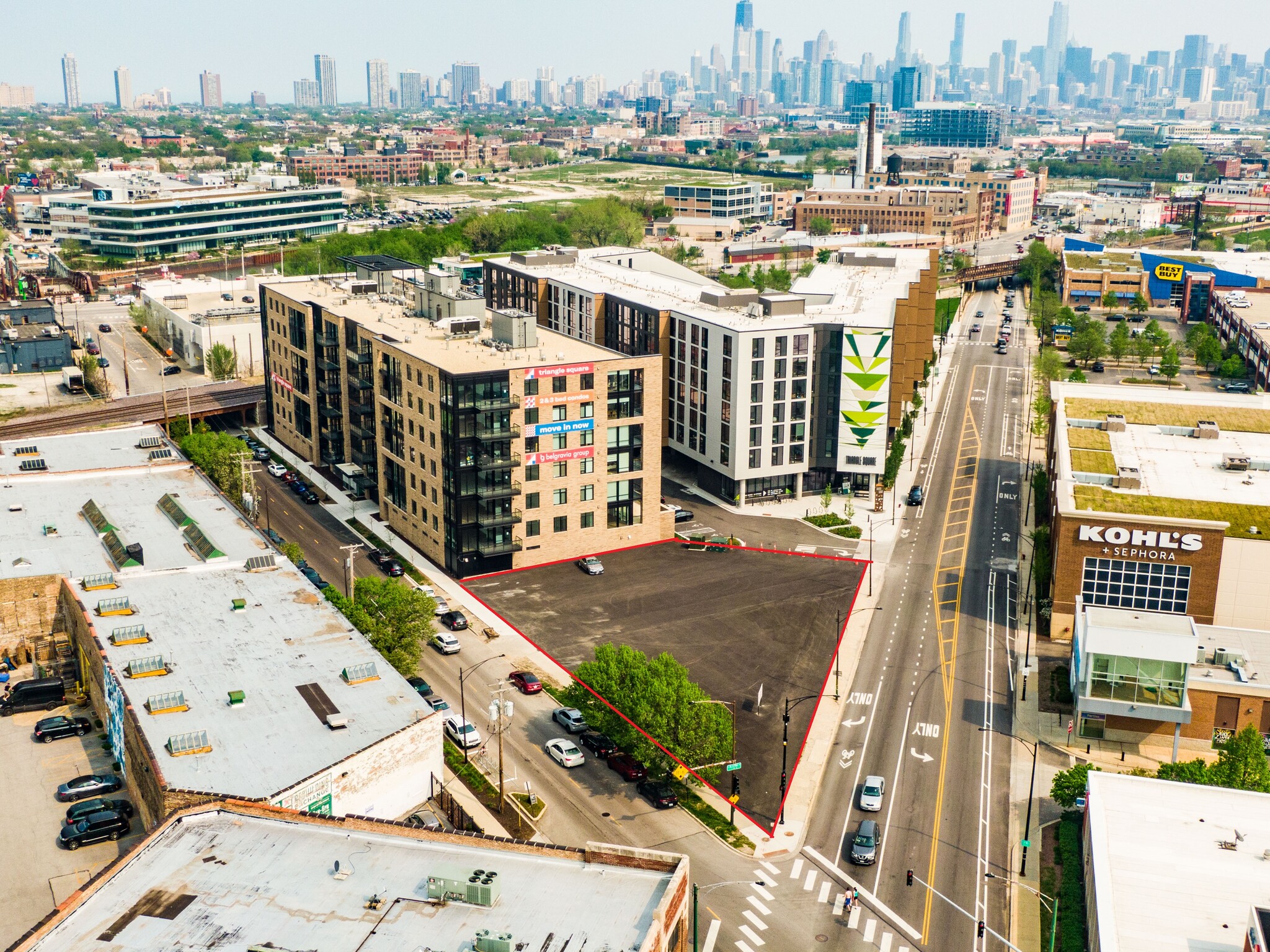 SEC of Elston & Webster, Chicago, IL for Sale