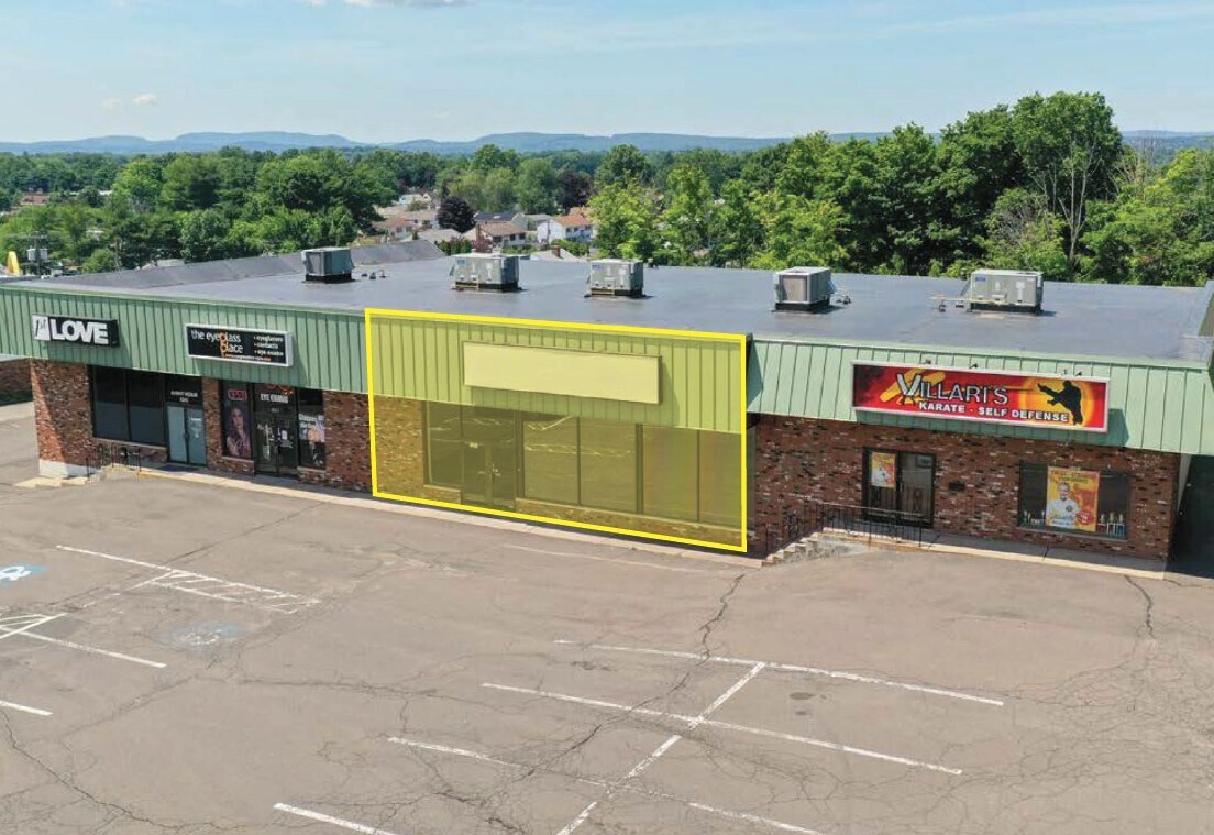 2303-2315 Berlin Tpke, Newington, CT for Rent