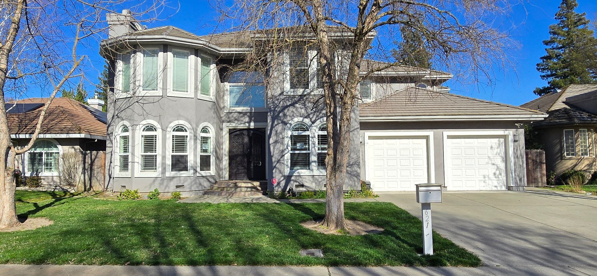 6212 N Point Way, Sacramento, CA for Sale