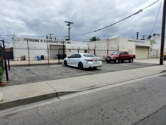 411-413 E Rosecrans Ave