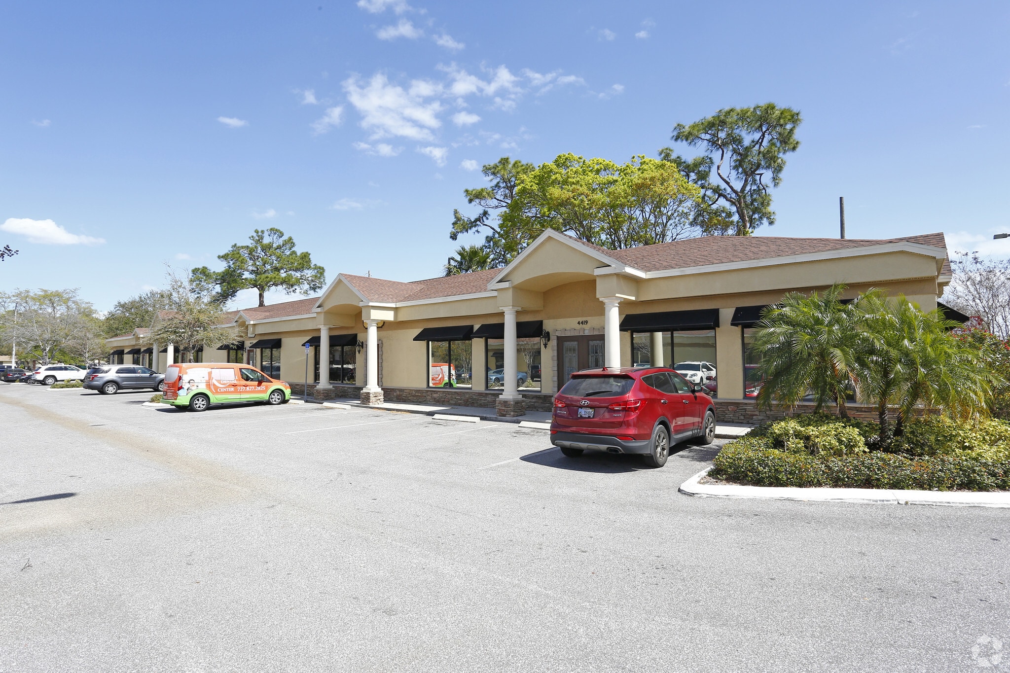 4419-4429 Park Blvd, Pinellas Park, FL for Rent