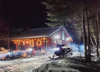 Grand Marais, MN Hospitality - 205 Fireweed Ln