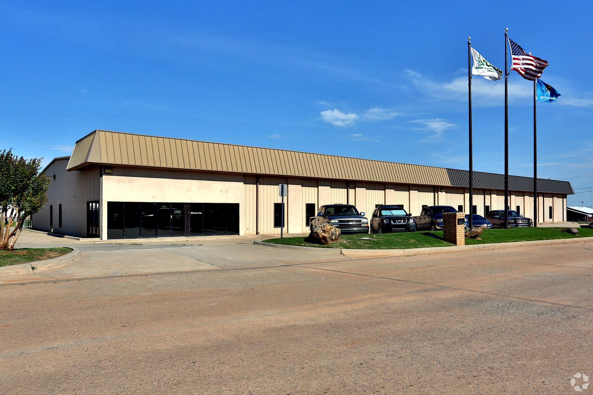 8317 Gateway Ter, Oklahoma City, OK for Sale