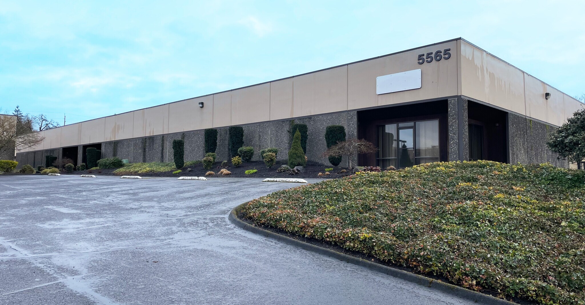 5565 SE International Way, Milwaukie, OR for Rent