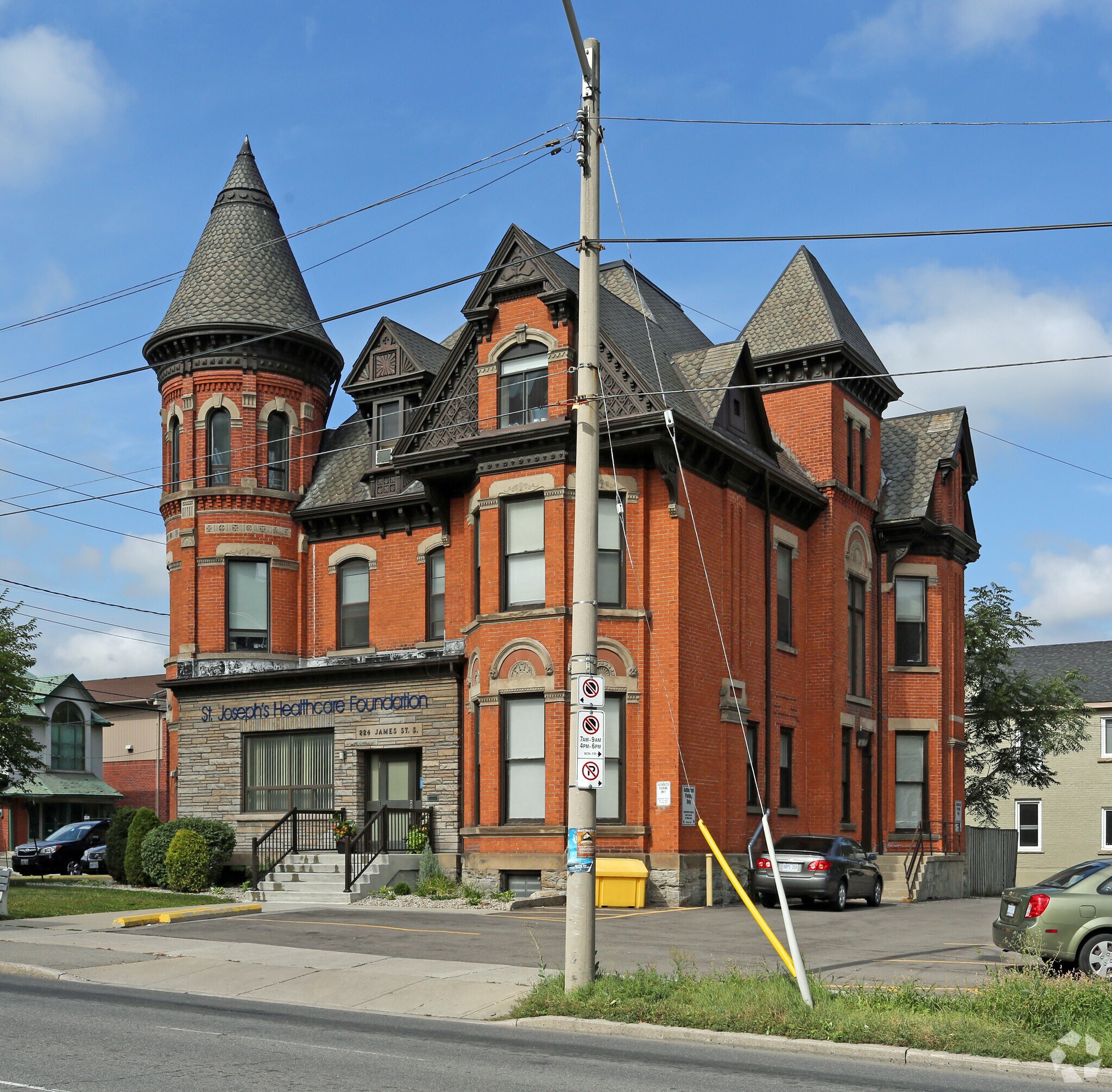 224 James St S, Hamilton, ON for Rent