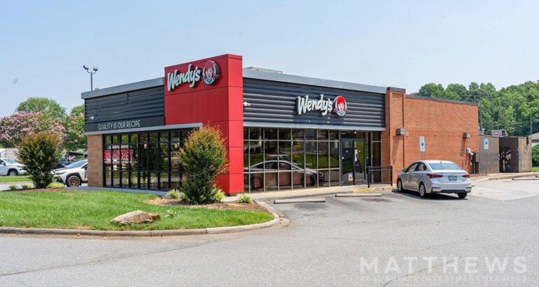 5713 University Pky, Winston-Salem, NC for Sale
