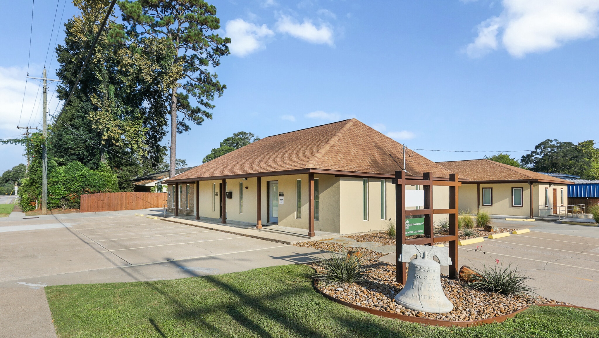 1807 Grand Ave, Liberty, TX for Rent