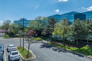 Itasca, IL Office - 450 E Devon Ave