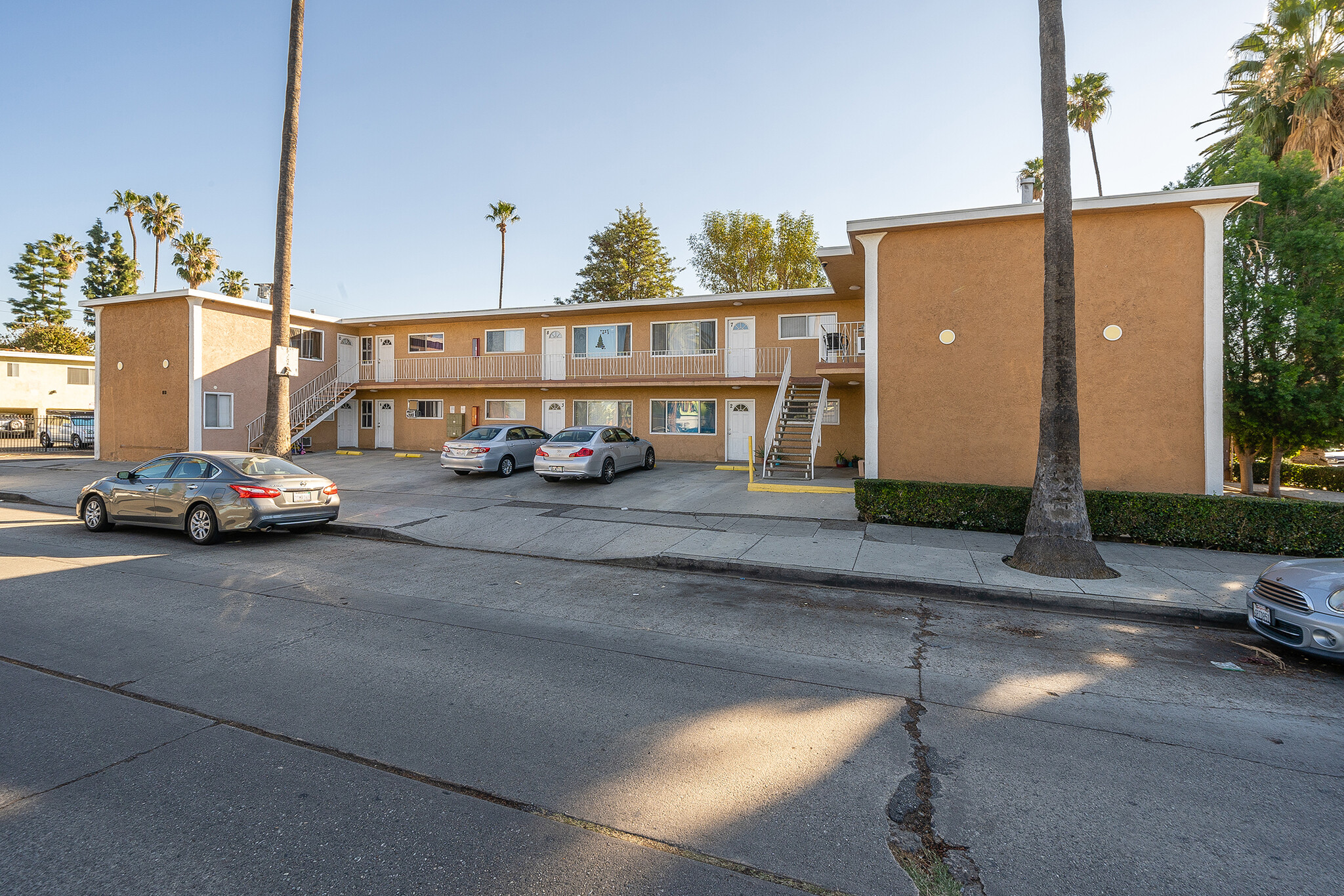 7058 Remmet Ave, Canoga Park, CA for Sale