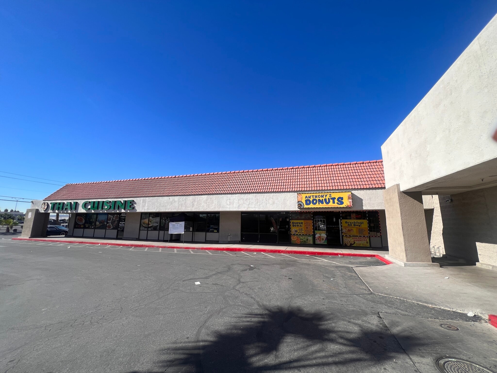 601-725 N Nellis Blvd, Las Vegas, NV for Rent