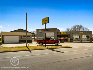 Lincoln, IL Auto Dealership - 1101 Woodlawn Rd