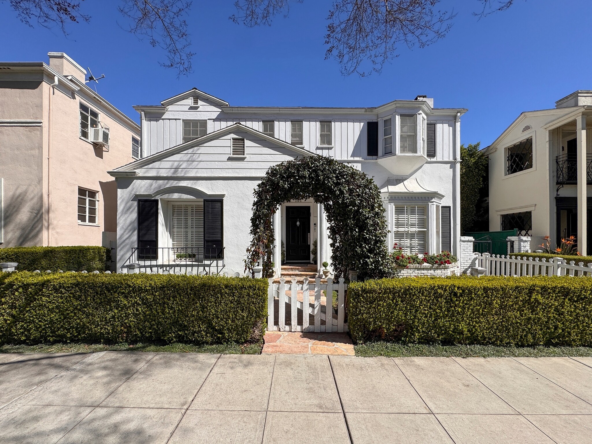 144 S Spalding Dr, Beverly Hills, CA for Sale