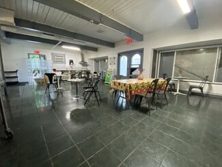 Seattle, WA Restaurant - 3427 Rainier Ave S