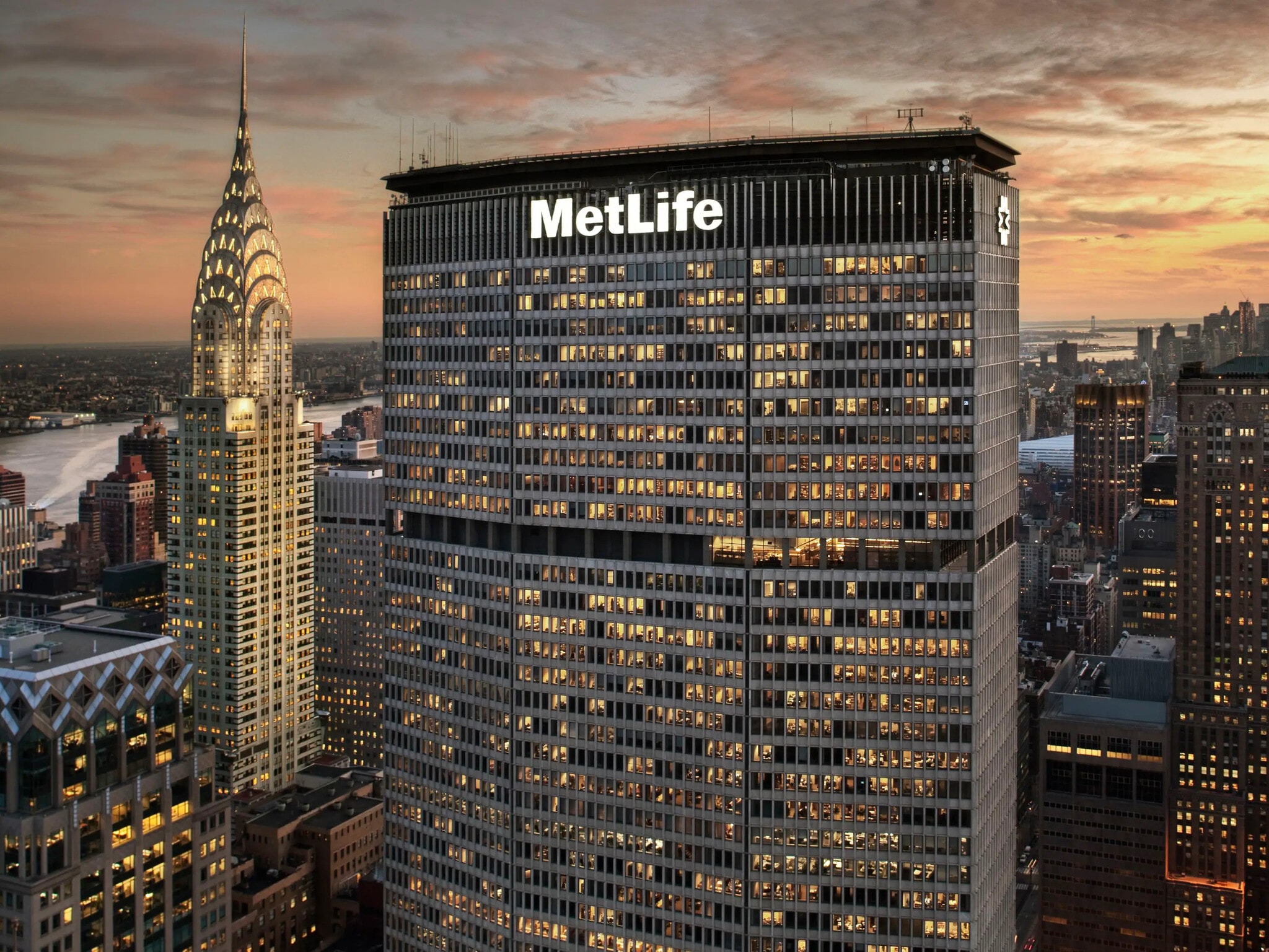 200 Park Ave, New York, NY for Rent