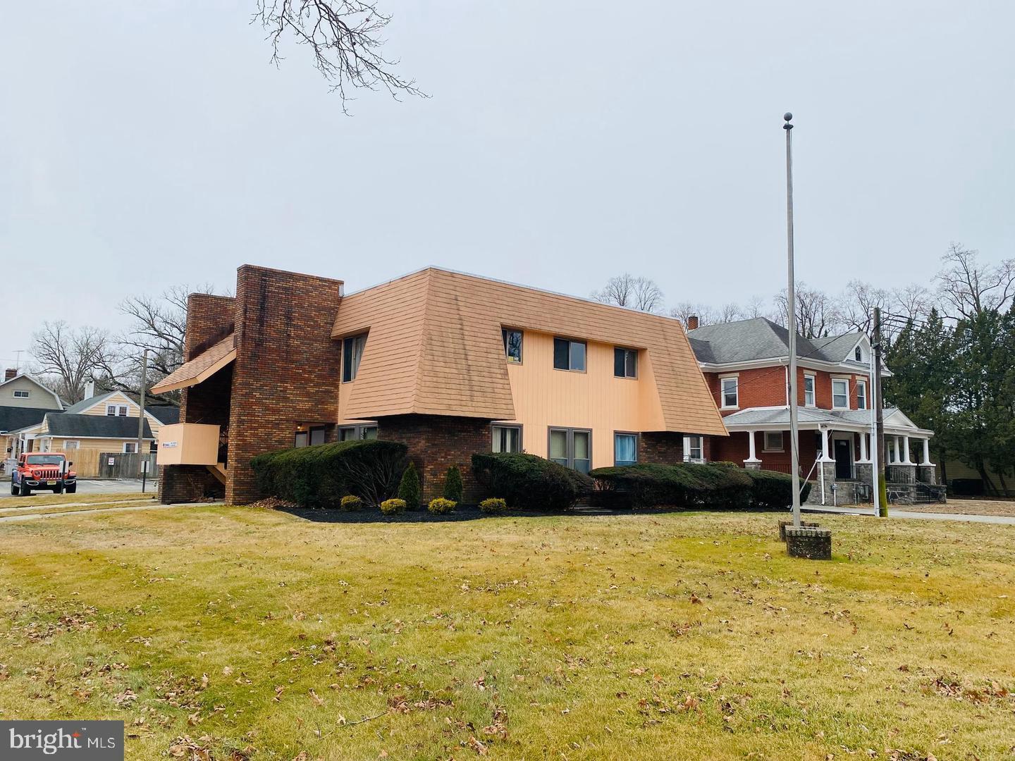 1071 E Landis Ave, Vineland, NJ for Sale