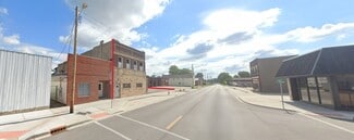 Taylorville, IL Retail - 229 E Main Cross St