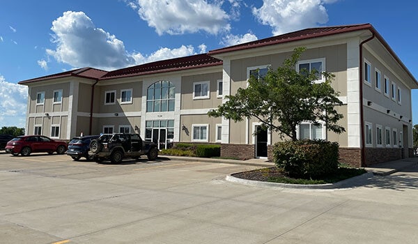 4120 NE Port Dr, Lee's Summit, MO for Rent
