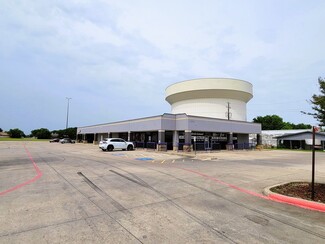 Dallas, TX Retail - 4099-4111 W Camp Wisdom Rd