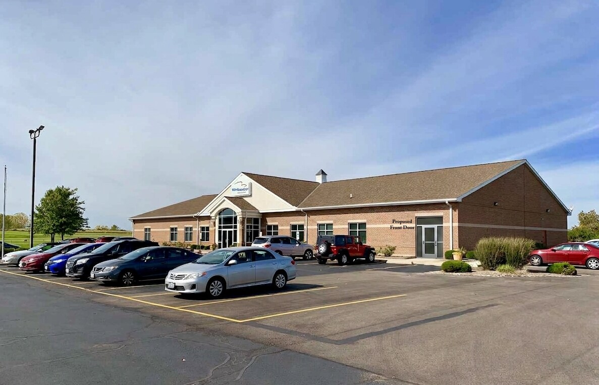1315 W Commerce Dr, Peoria, IL for Rent