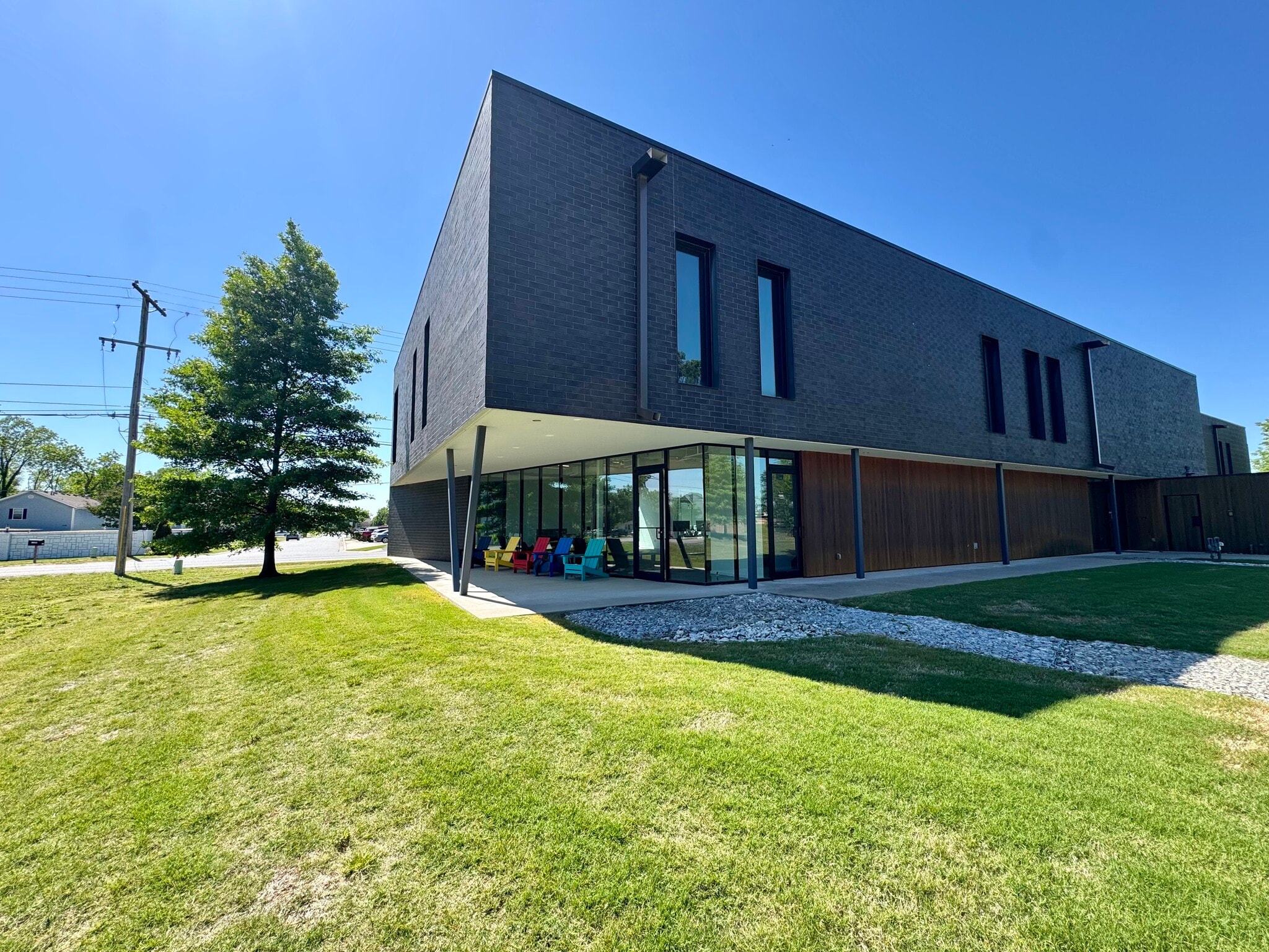 1011 SW A St, Bentonville, AR for Rent