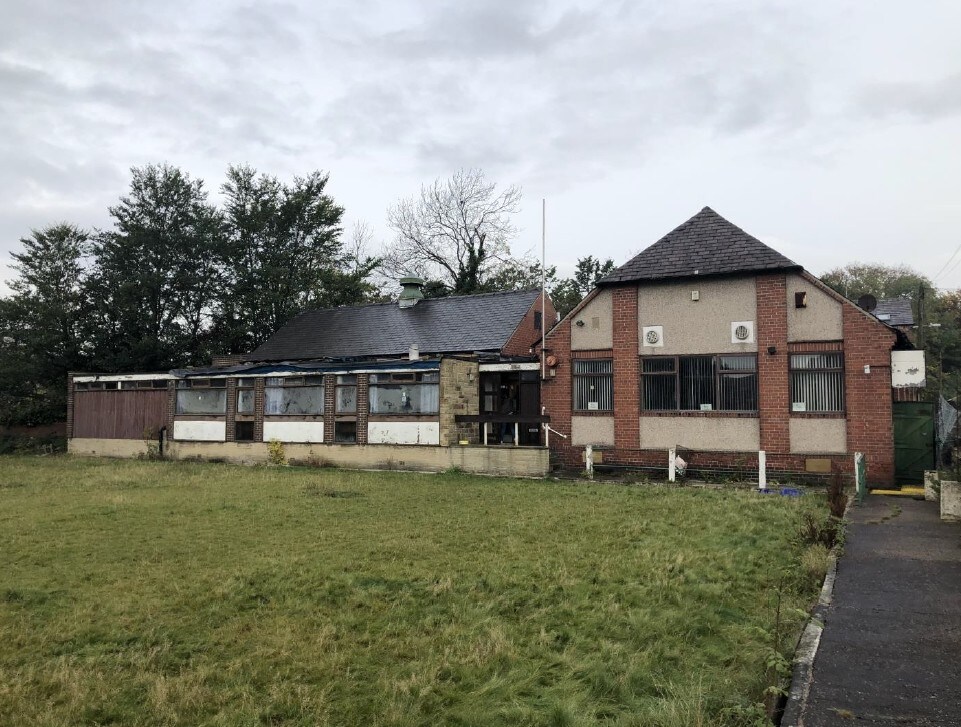 King Cliffe Rd, Huddersfield, WYK for Sale