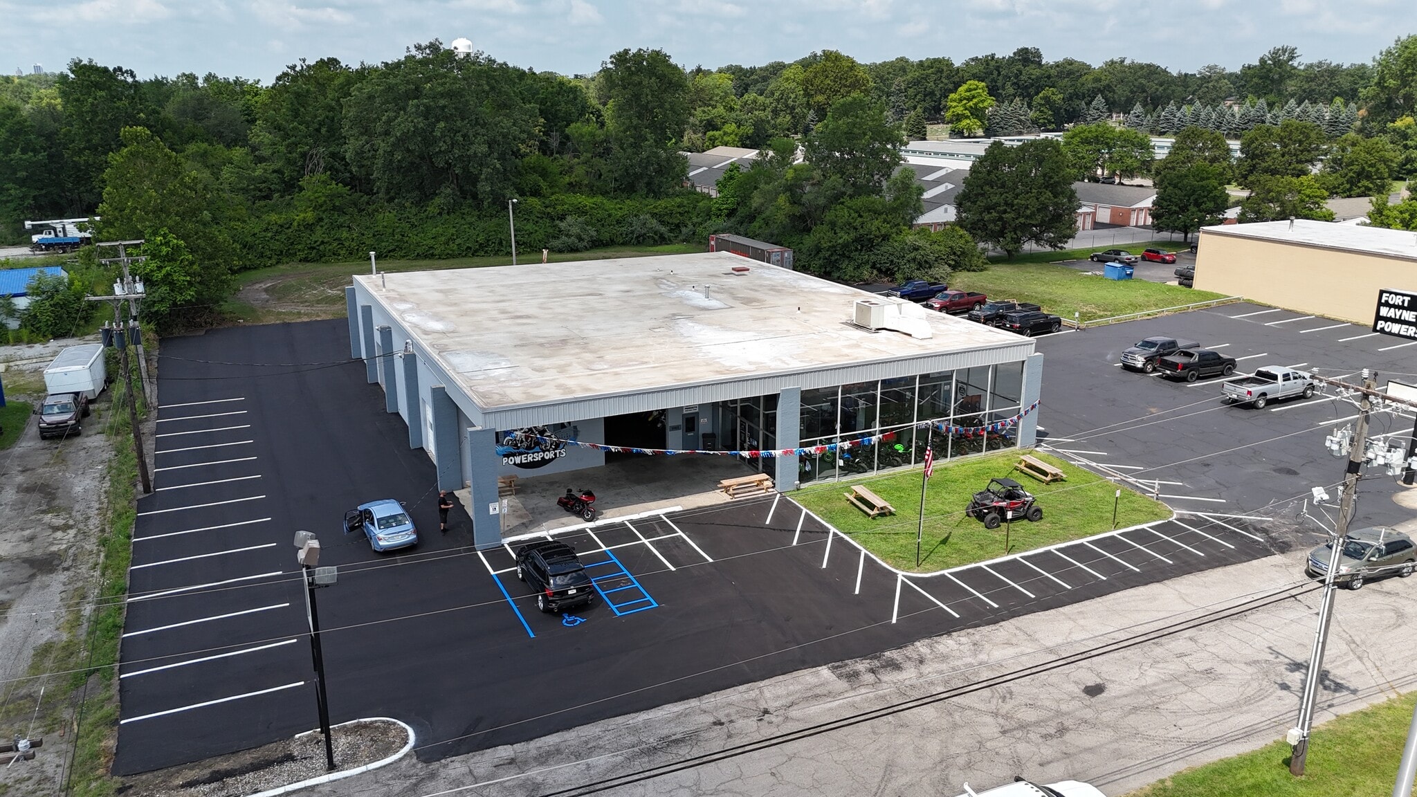 1001 N Coliseum Blvd, Fort Wayne, IN for Sale