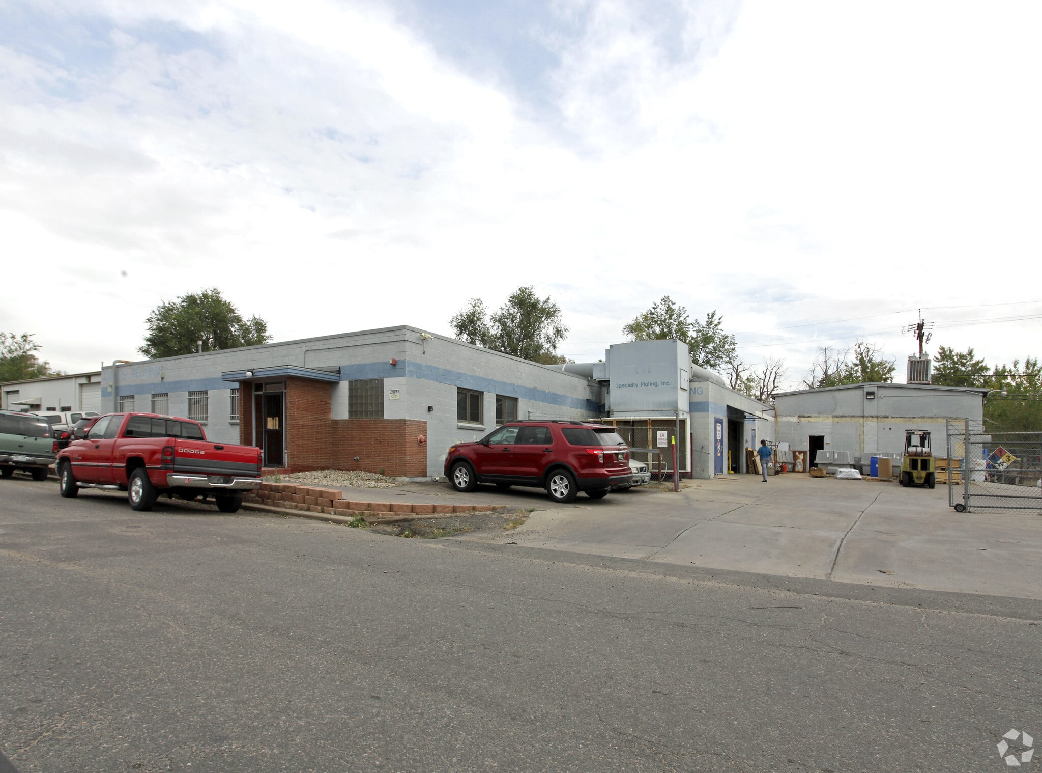 2340 S Delaware St, Denver, CO for Sale