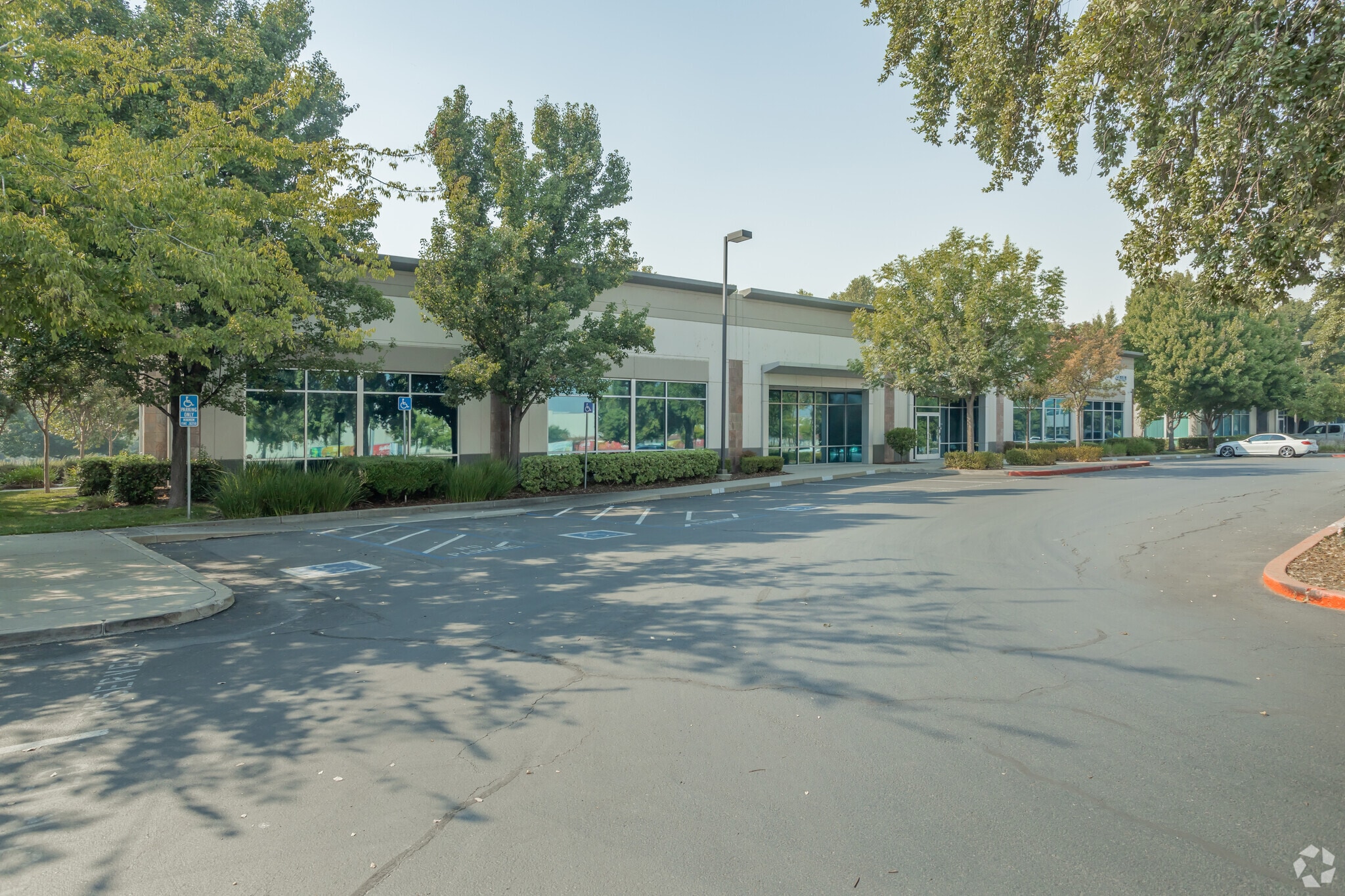 4010 Truxel Rd, Sacramento, CA for Rent