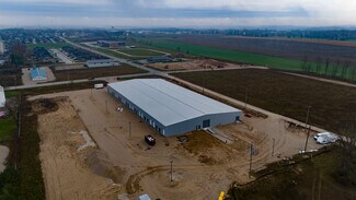 Hanover, ON Warehouse - 595 1st St