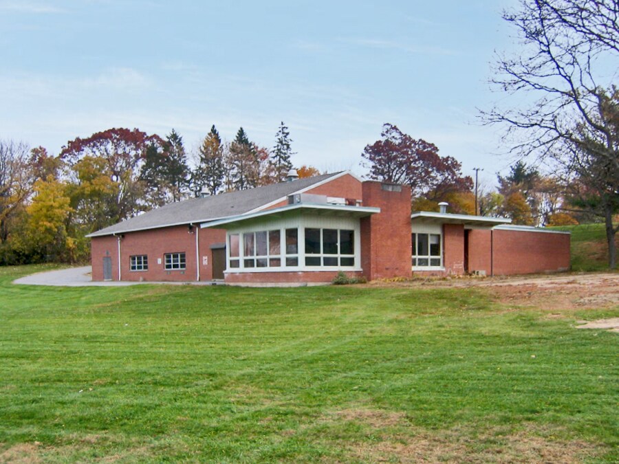 466 S Broad St Meriden, CT 06450 Retail Property for Lease on