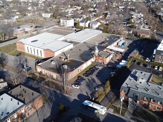 Laval, QC Industrial - 1540 Rue Des Patriotes