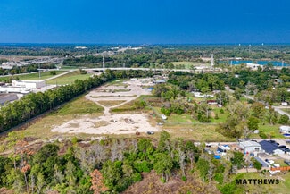 Humble, TX Industrial - 2023 N Houston Ave