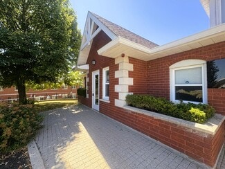 Kingston, ON Retail - 730-742 Arlington Park Pl