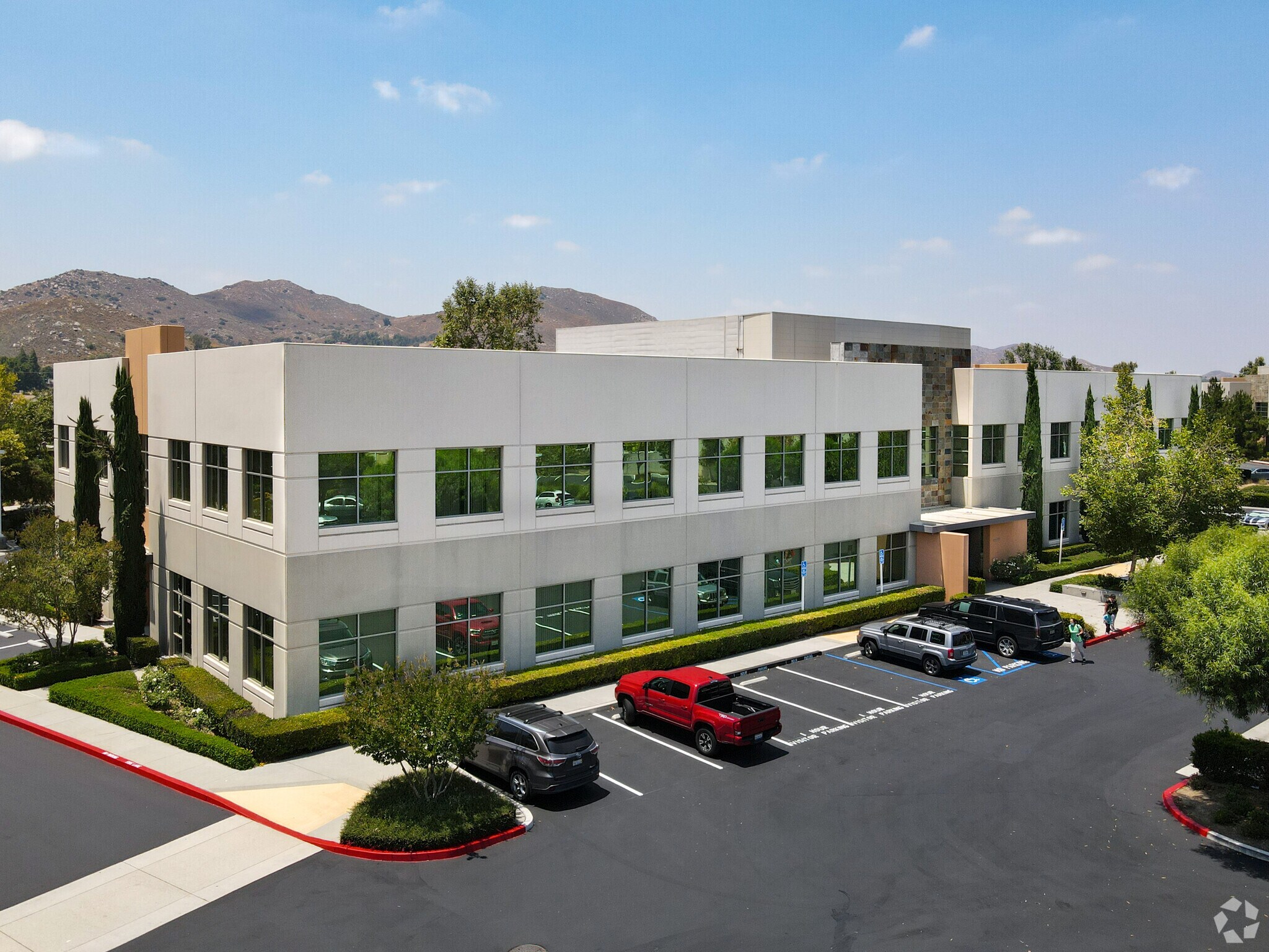 11870 Pierce St Riverside, CA 92505 Office Property for Lease on