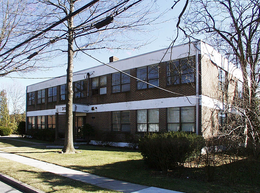 315 Lowell Ave, Mercerville, NJ for Sale