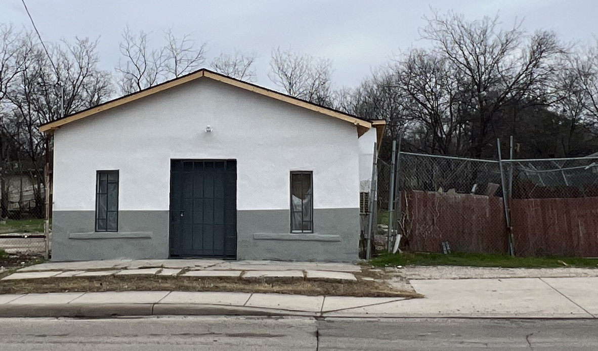 1516 N Zarzamora St, San Antonio, TX for Rent