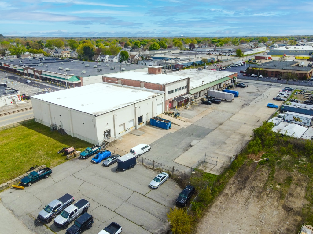 402-404 Walcott St, Pawtucket, RI for Rent