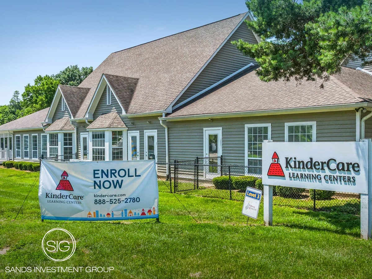 91 W 91st St, Indianapolis, IN for Sale