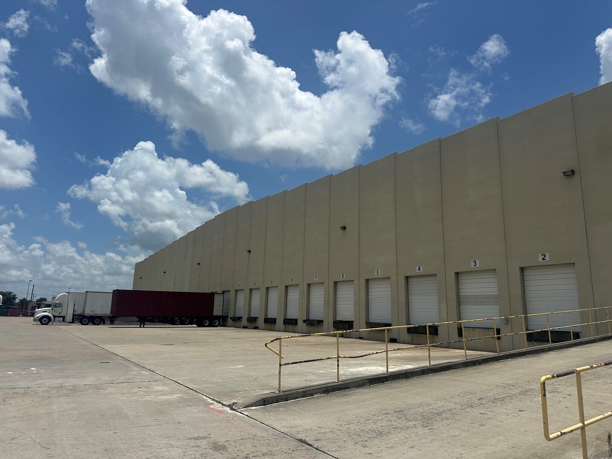 5235 Old Highway 146, Seabrook, TX for Rent