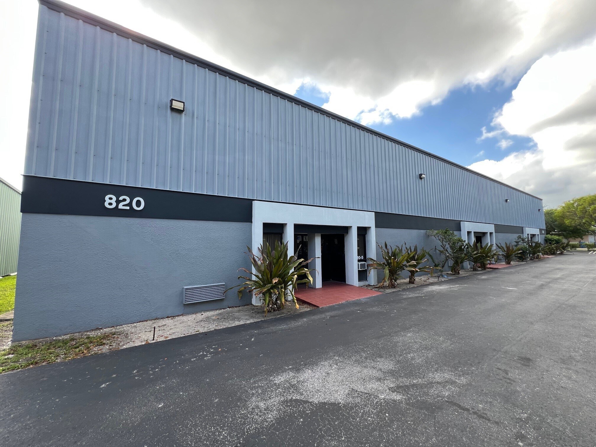 820 N 8th St, Lantana, FL for Rent