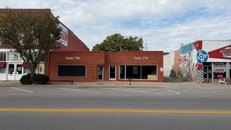 Wichita, KS Freestanding - 718-720 W Douglas