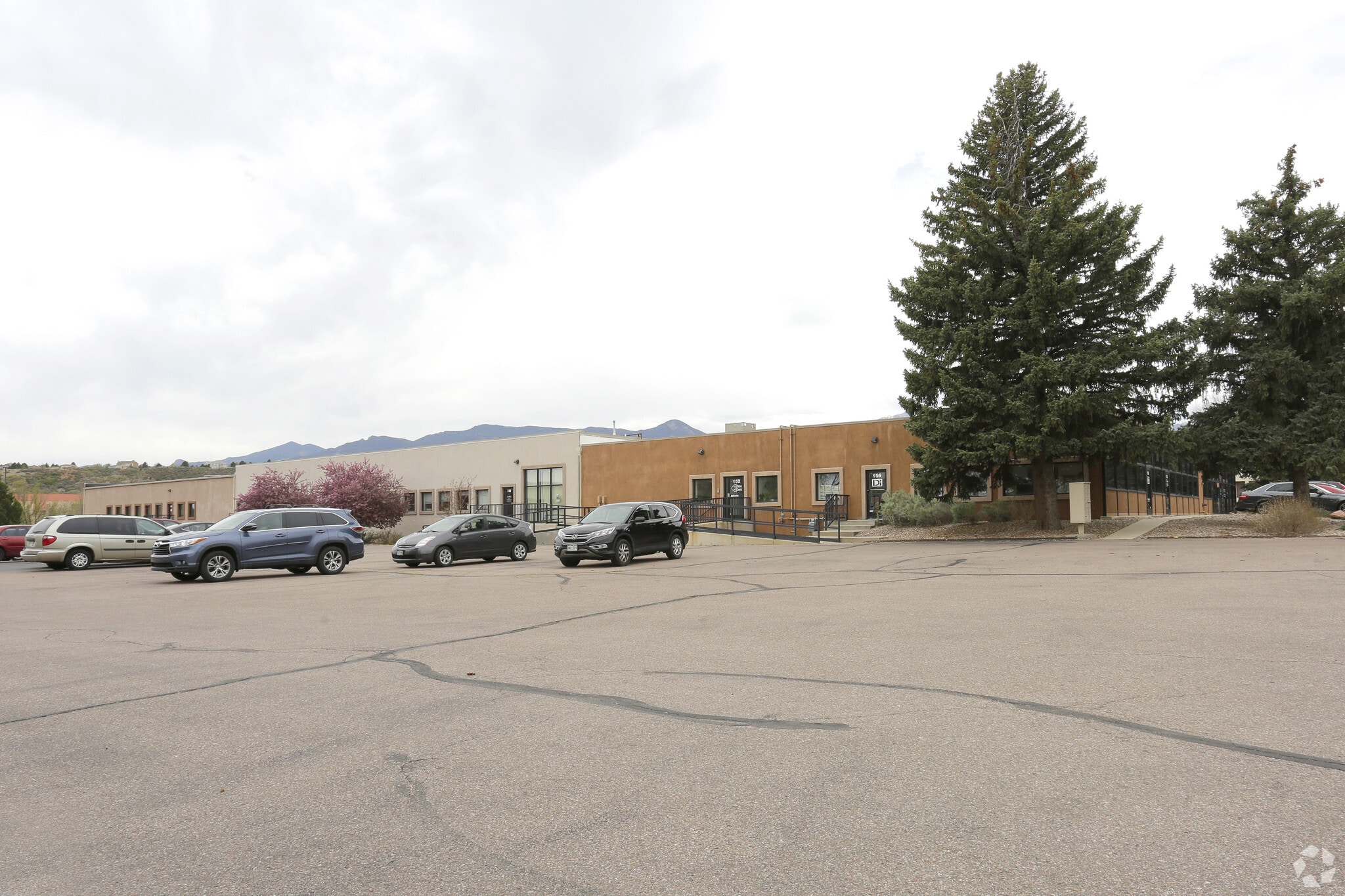 1485 Garden Of The Gods Rd, Colorado Springs, CO for Sale