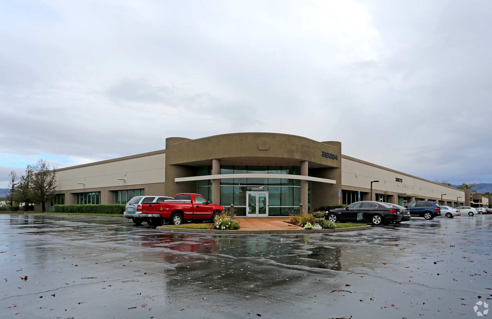 39660-39684 Eureka Dr, Newark, CA for Rent