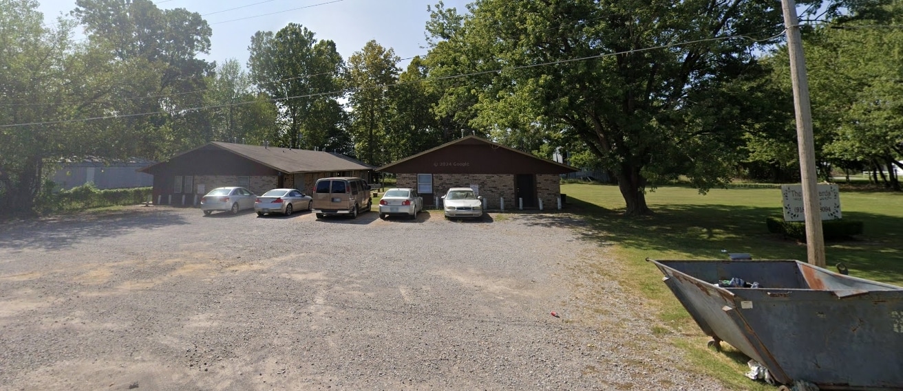 1003 NW 4th St, Wagoner, OK for Sale