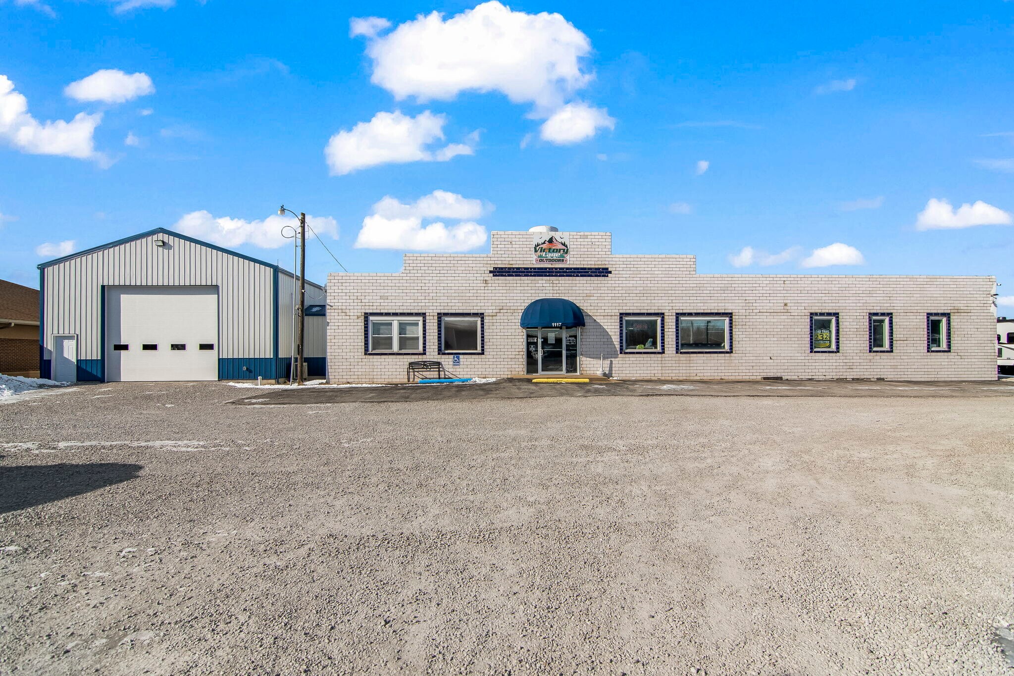1117 N Old Route 66, Litchfield, IL for Sale