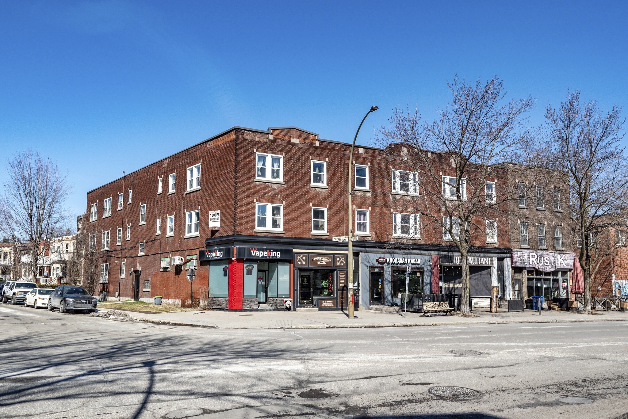 5617-5631 Rue Sherbrooke O, Montréal, QC for Sale