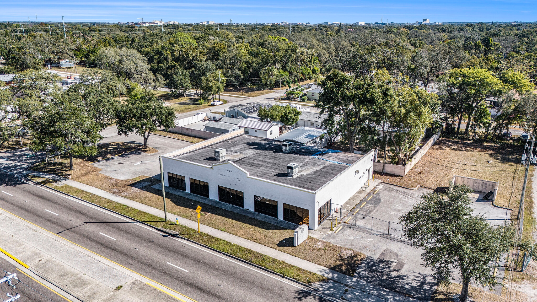 10015 N Nebraska Ave, Tampa, FL for Sale