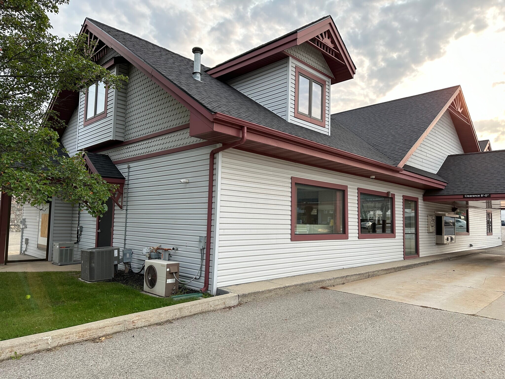 502 W Houghton Ave, West Branch, MI for Sale